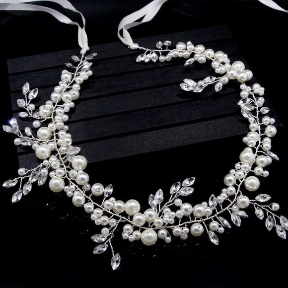 Romantic Crystal Pearl Tiara Headdress Head Chain - Picture 4 of 16